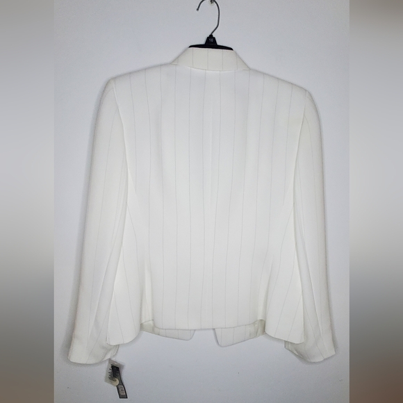 🔥Hostpick🔥NWT Tahari Size 12P Elegant White Striped Women's Blazer - Picture 9 of 14